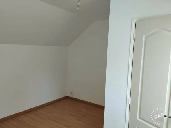 Studio 1 pièce 28 m²