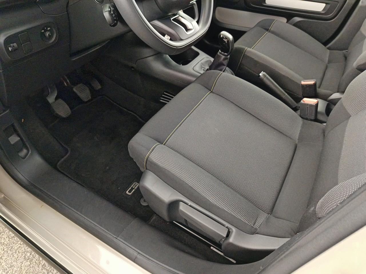 Citroën C3 puretech 83 ch bvm5 plus — photo 21