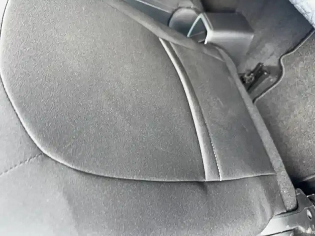 Renault Clio blue dci 100 — photo 19