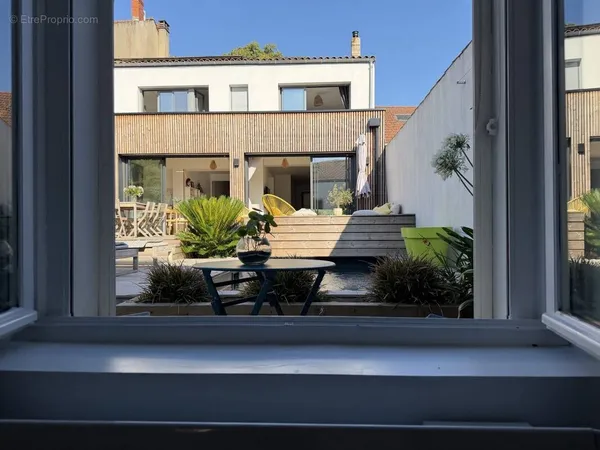 Maison 6 pièces 180 m² à vendre à La Rochelle (17000)