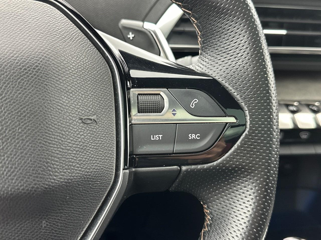 Peugeot 5008 puretech 180ch s&s eat8 gt pack — photo 19