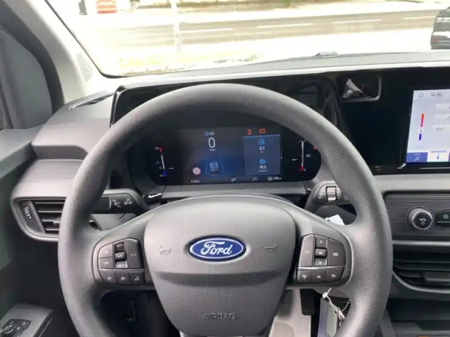 Ford Transit Courier fourgonnette 1.0 ecoboost 100ch cabine approfondie trend — photo 7