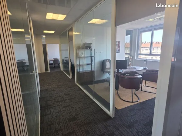 BUREAUX À VENDRE 180 m² RÉNOVÉS | SECTEUR REPUBLIQUE - VILLEURBANNE