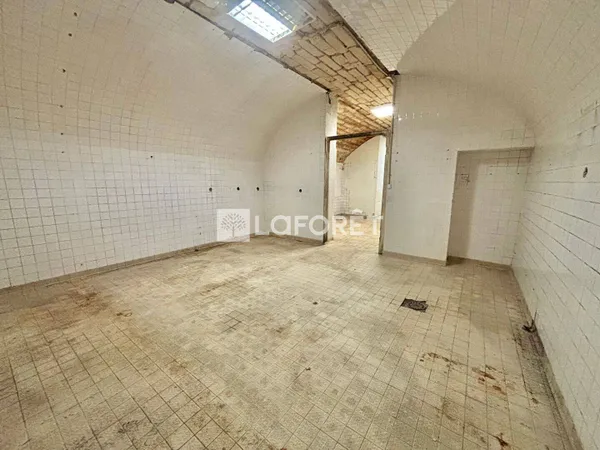 Entrepôt 53 m²