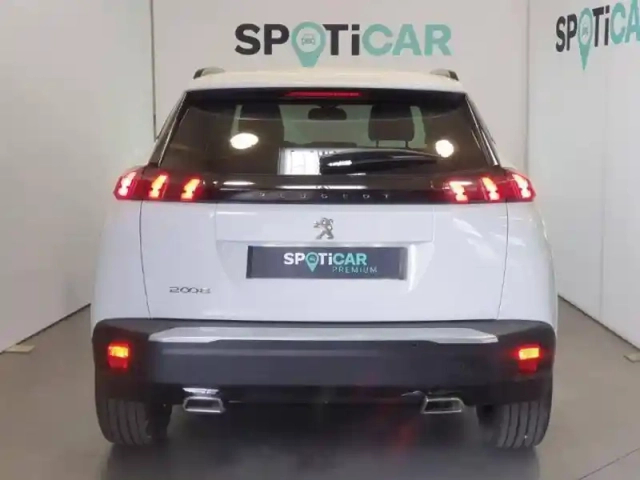Peugeot 2008 puretech 130 s&amp;s bvm6 — photo 14