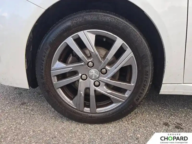 Peugeot 208 puretech 100 s&amp;s bvm6 — photo 52