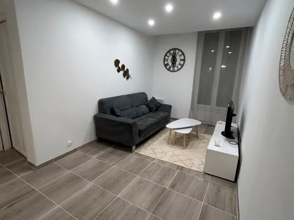 🏠 À louer - T3 meublé 54 m² - Béziers