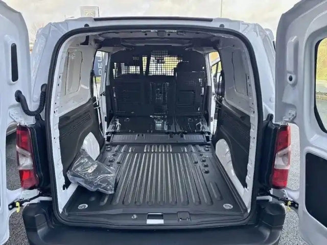 Peugeot Partner ca diesel 100 ch xl manuelle — photo 50