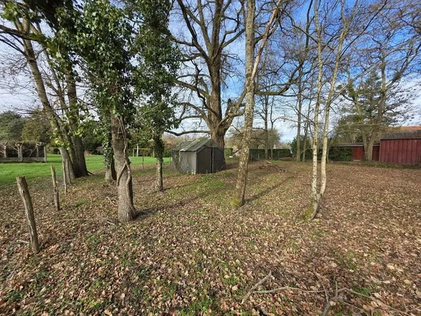 Terrain à bâtir Vente Dun-le-Poëlier 1127m² 15000€