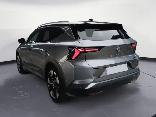 Renault Scenic e-tech electrique 220 ch grande autonomie — photo 3