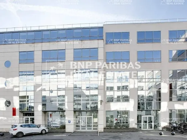 Bureaux 1351 m²