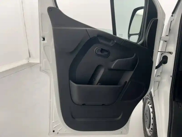 Renault Master fgn trac f3500 l3h3 blue dci 135 — photo 20