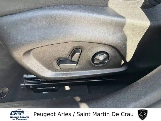 Jeep Renegade 1.3 turbo t4 240 ch phev at6 4xe eawd — photo 29