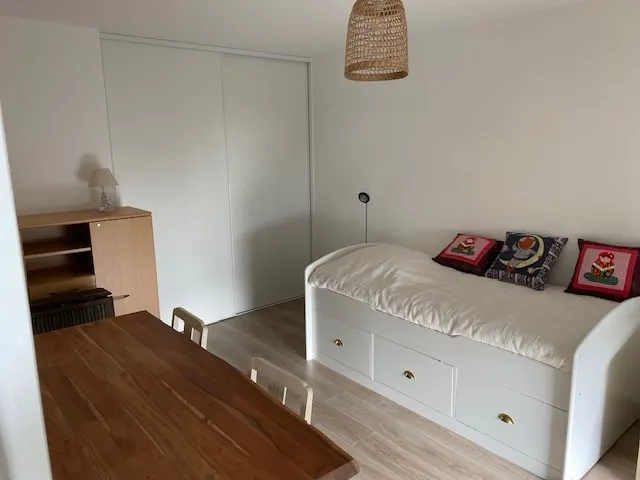 Photo 3