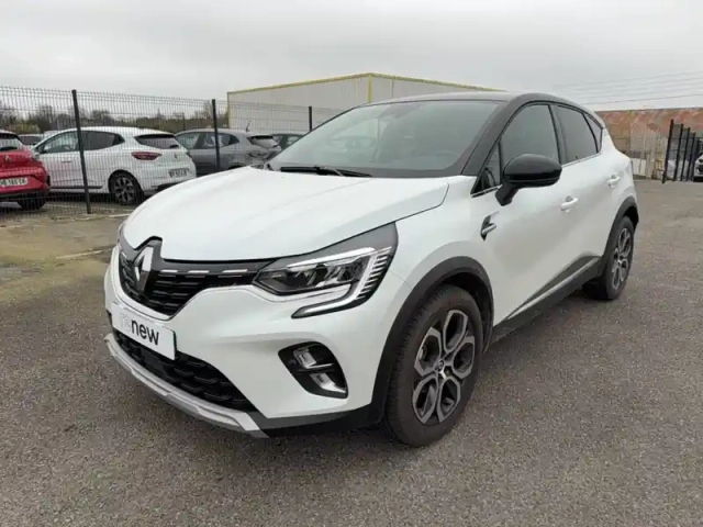 Renault Captur mild hybrid 140
