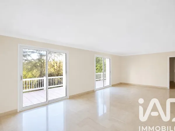 Maison 7 pièces 170 m²