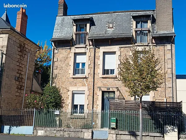 Maison 9 pièces 210 m²