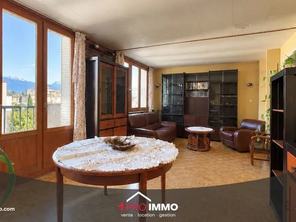 Appartement 4 pièces 76 m²