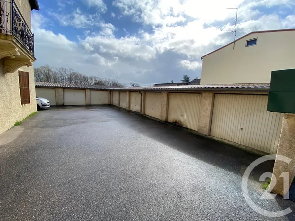Parking 15 m²