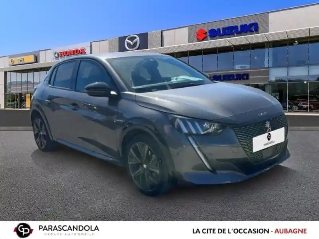 Peugeot 208 1.2 puretech 100ch s&amp;s gt — photo 3