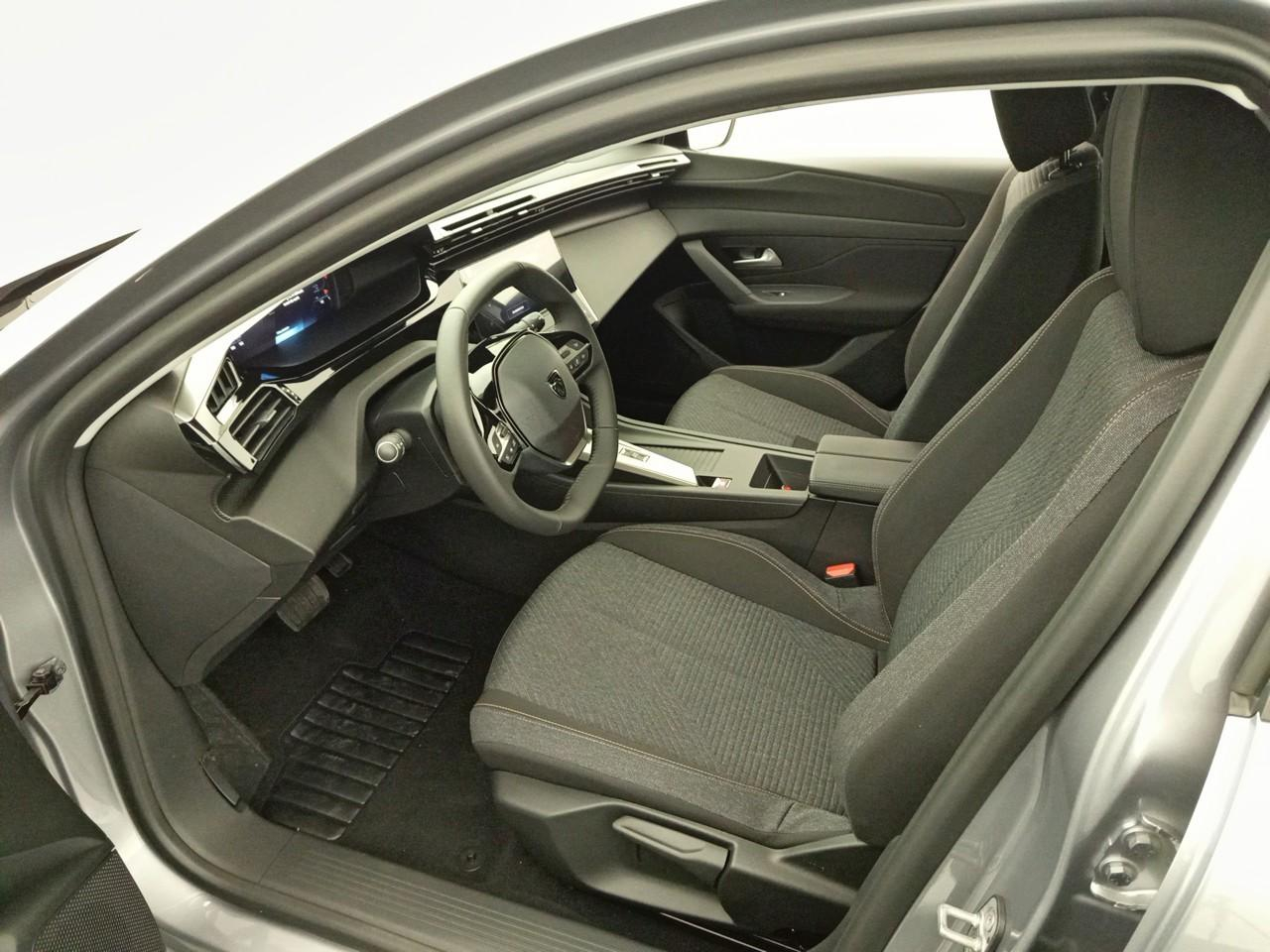 Peugeot 308 hybrid 145 e-dcs6 style — photo 10