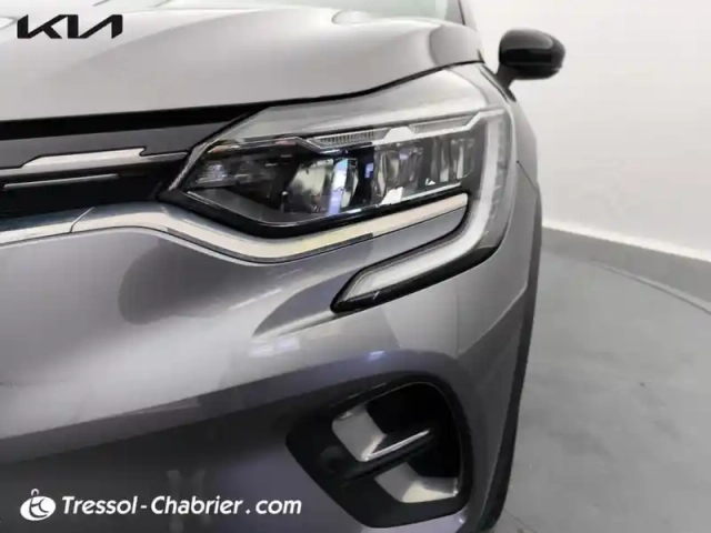 Renault Captur e-tech 145 - 21 intens — photo 14