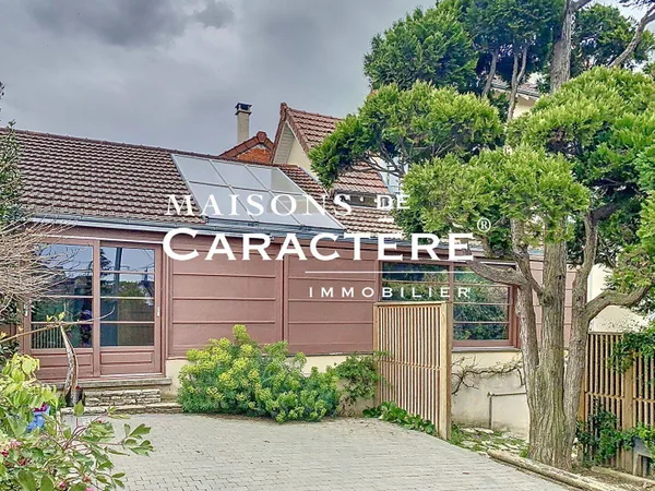 Maison 8 pièces 220 m²