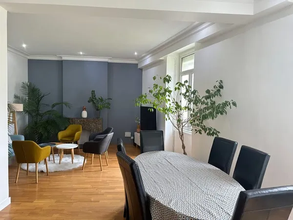 Grand appartement de 215 m² en duplex hyper centre