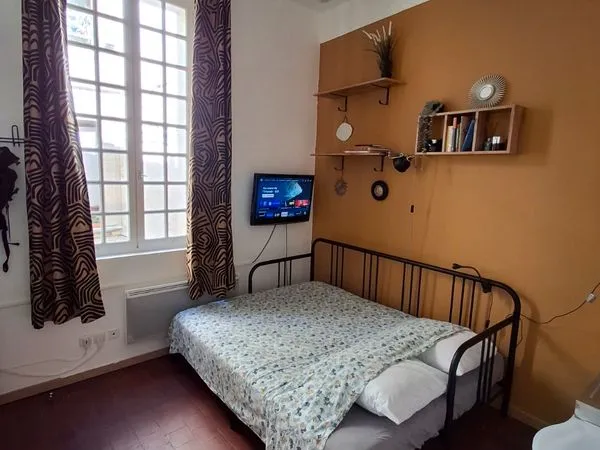 Studio meublé 17 m² Avignon place Pie