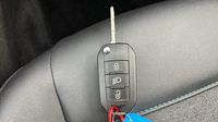Citroen C4 PureTech 130ch S&S C-Series — photo 16