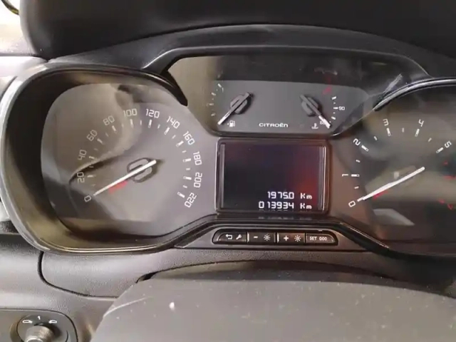 Citroën C3 puretech 83 s&amp;s bvm5 shine — photo 21