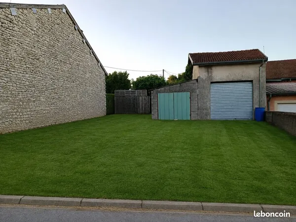 Grange avec garage à 10 kms de VERDUN