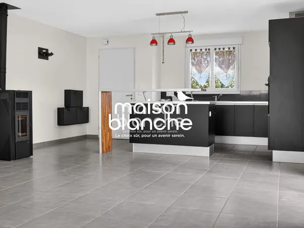 Maison de plain pied, 3 chambres, garage et Jardin