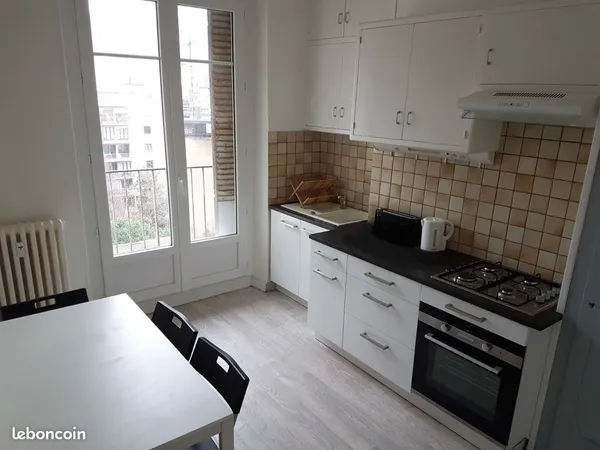 💒 2 chambres disponibles dans coloc de 3
