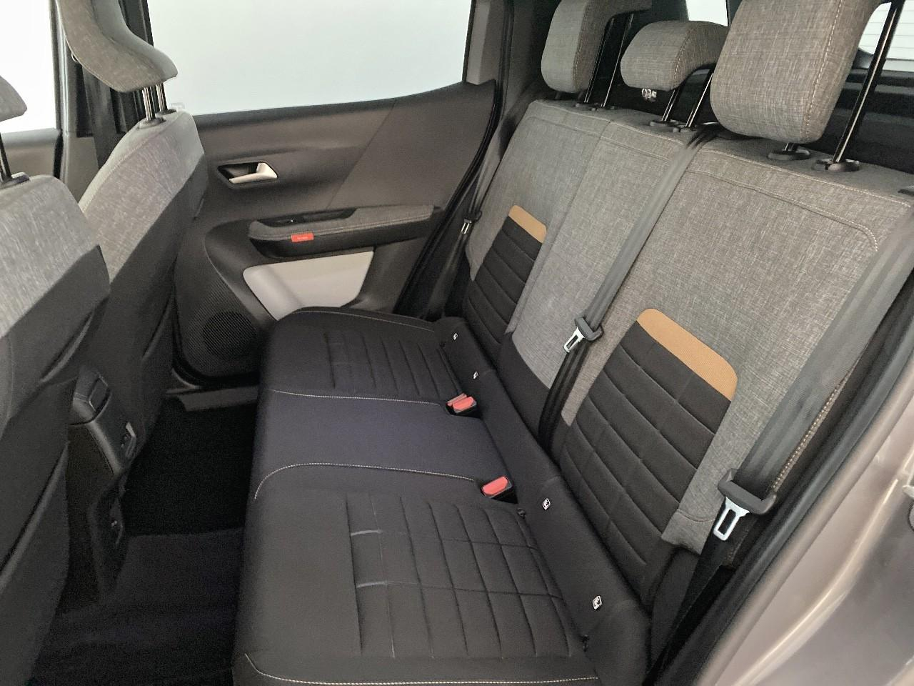 Citroën C3 Aircross hybride 145 ch aut plus — photo 10