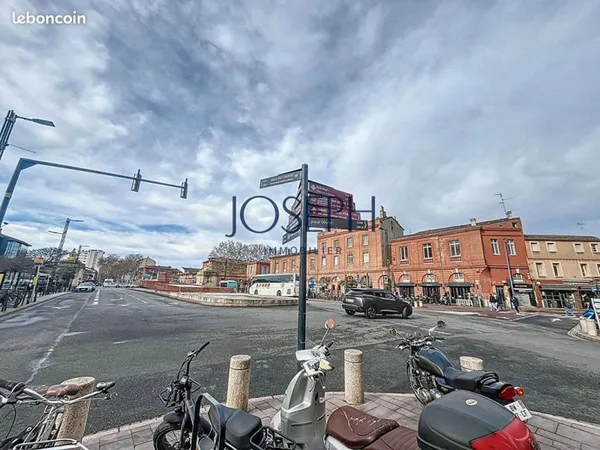 Local 33 m² TOULOUSE
