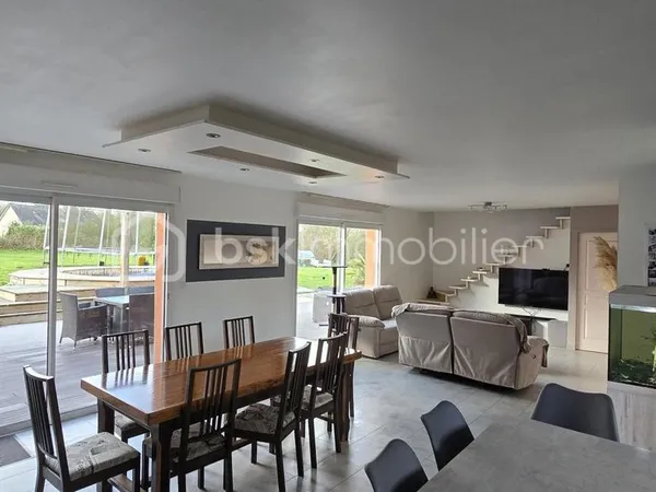 Maison 7 pièces 164 m²
