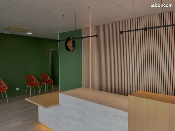 Local-cabinet-centre professionnel