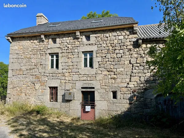 Ferme 2 pièces 100 m²