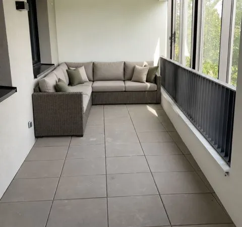T3 grand balcon PMR cuisine équipée dpe AA