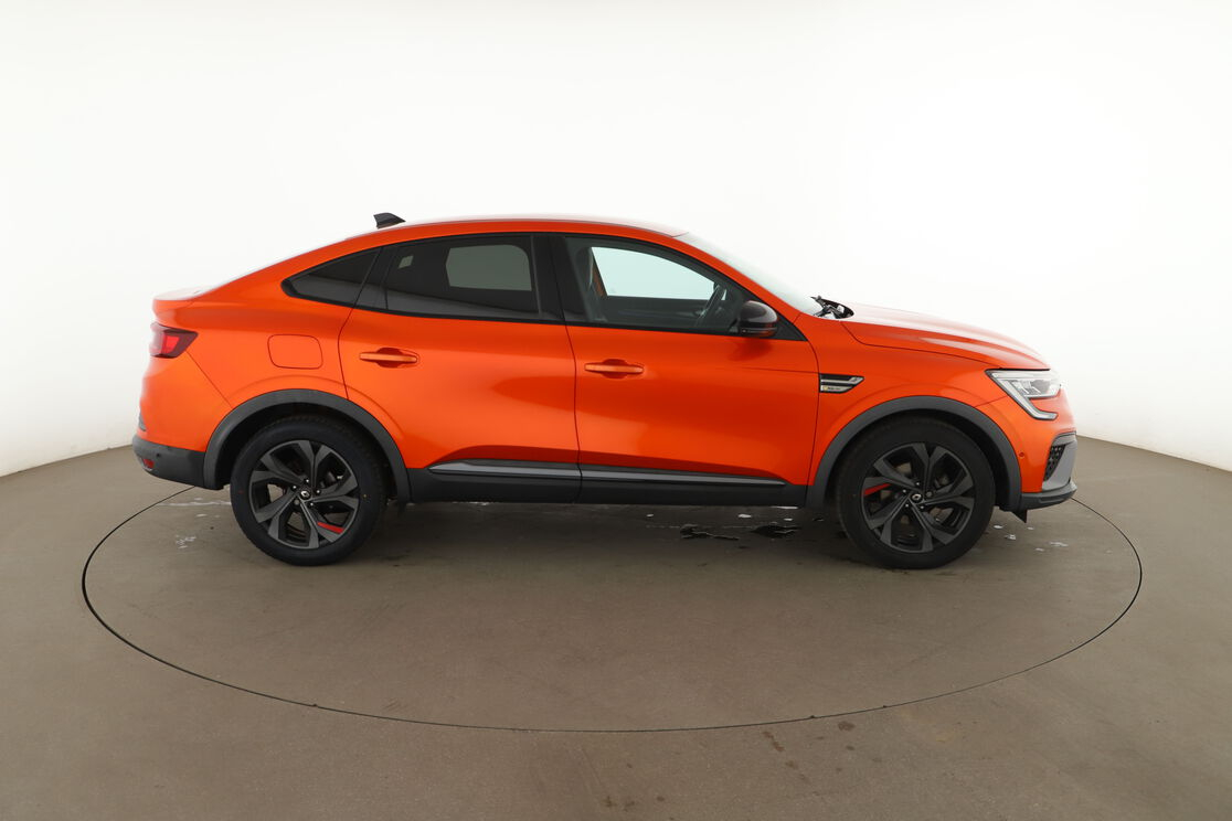 Renault Arkana 1.6 E-Tech RS Line — photo 6