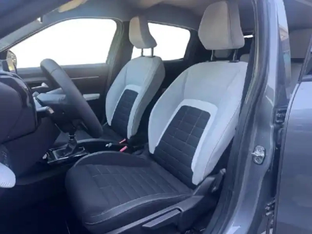 Citroën C3 1.2 turbo 100ch max — photo 9