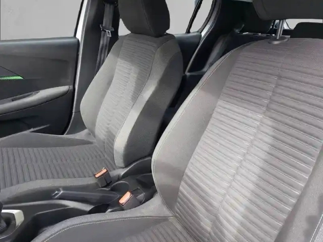 Peugeot 208 puretech 75 s&amp;s bvm5 — photo 11