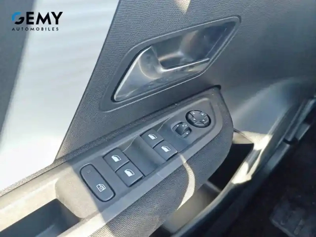 Citroën C4 e- 136 ch autonomie standard — photo 22