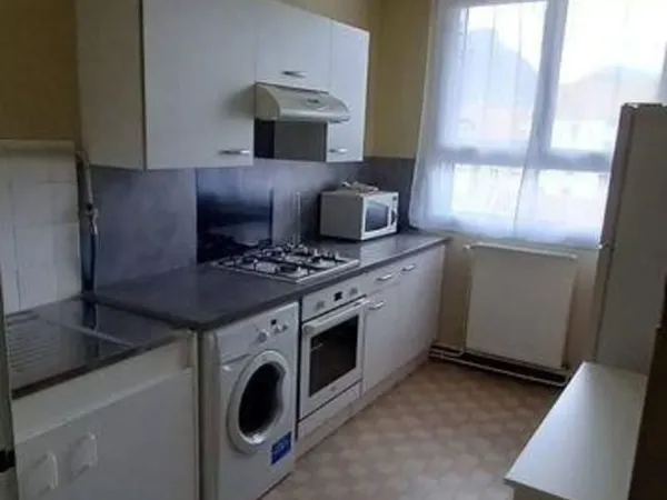 Beau F2 meublé 48m² avec balcon et cave