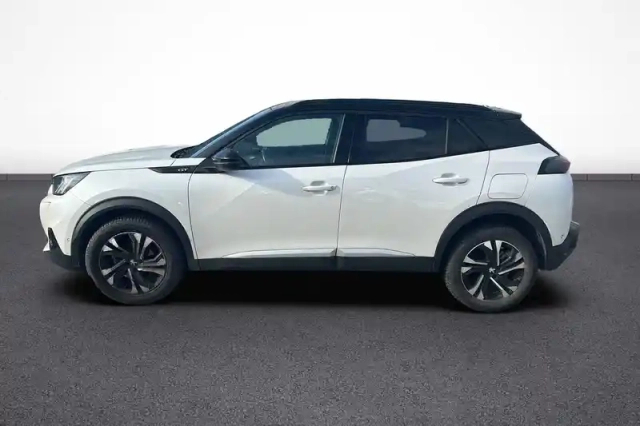 Peugeot 2008 puretech 130 s&amp;s eat8 — photo 3
