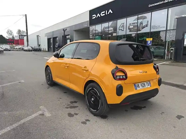 Renault Twingo e-tech electrique 80 ch autonomie urbaine — photo 5