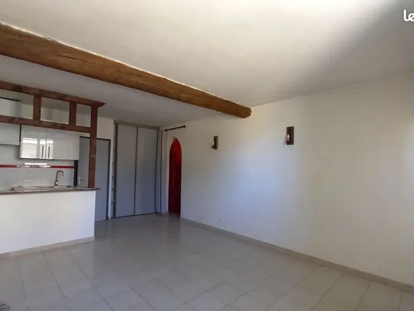 Maison village vergeze centre