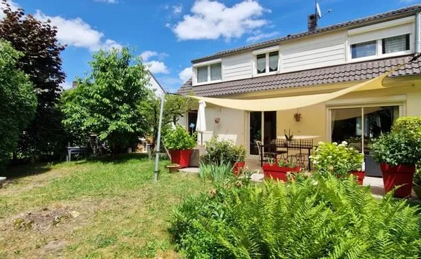 Maison 6 pièces 102 m²