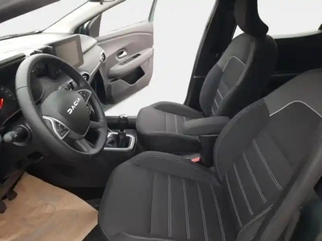 Dacia Sandero 1.0 tce 90ch journey — photo 29